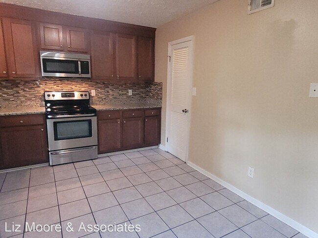 Building Photo - 2 br, 2.5 bath House - 344 Susan Constant ...