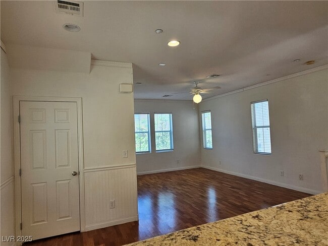 Building Photo - 6636 Weeping Pine St