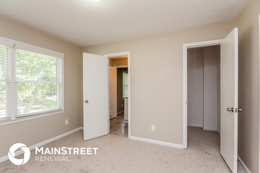 Building Photo - 1420 Denfield Ct