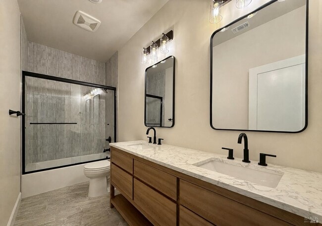 Building Photo - 3558 Parker Hill Court