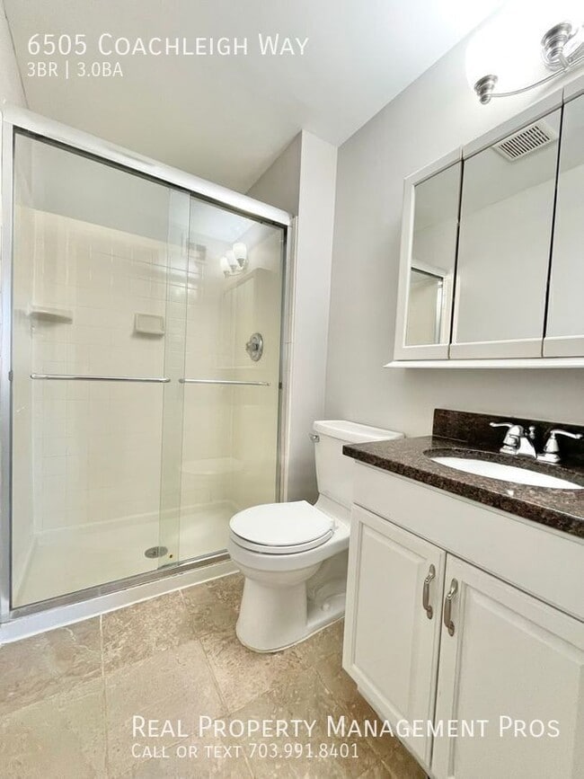 Building Photo - 6505 Coachleigh Way
