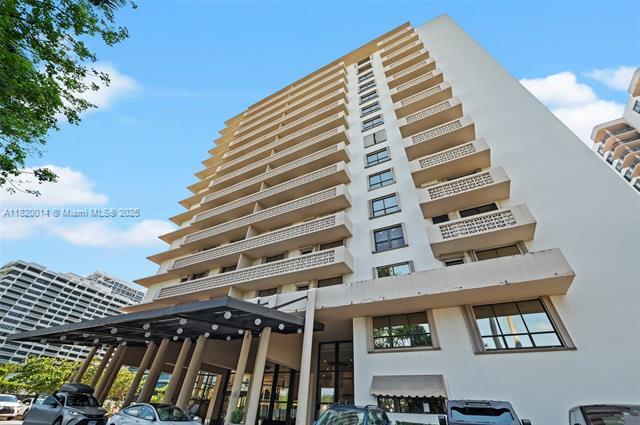 Building Photo - 10185 Collins Ave