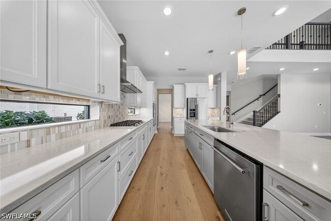 Building Photo - 20060 Hartford Blvd