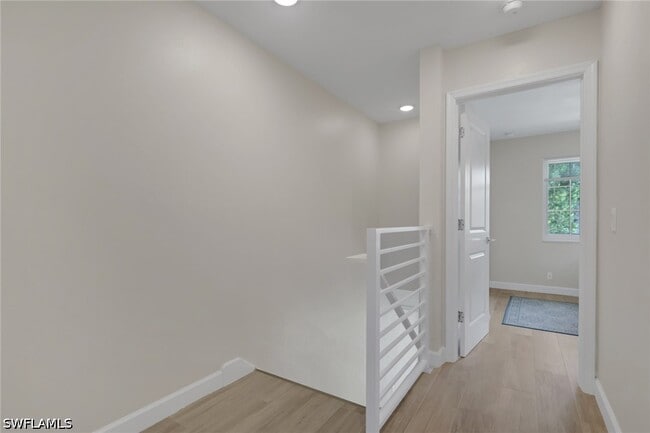 Building Photo - 230 3rd Ave S