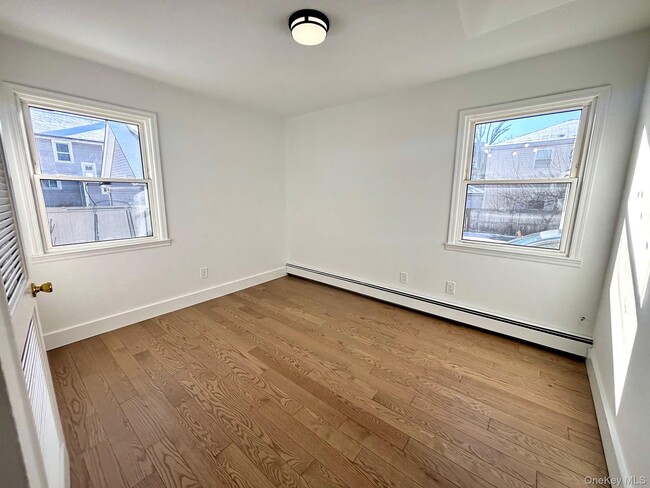 Building Photo - 225 Cleveland Ave