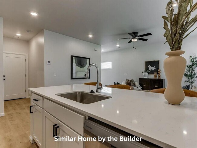 Building Photo - 19608 Horseshoe Ave