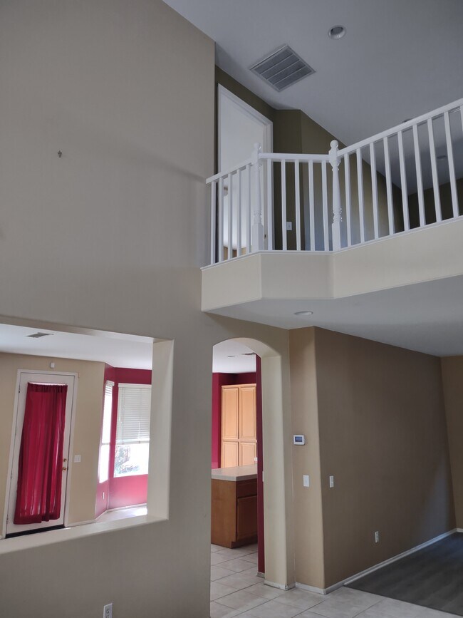 Building Photo - 40543 Chantemar Way