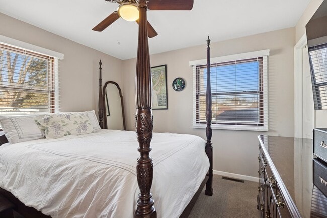 Building Photo - 18508 W Woodland Terrace