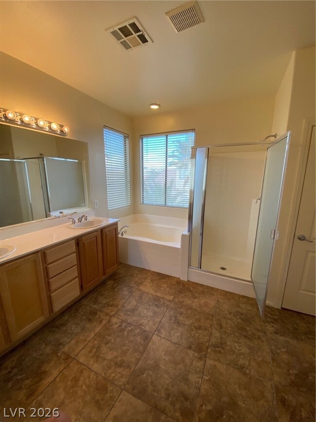 Building Photo - 7565 Splashing Rock Dr