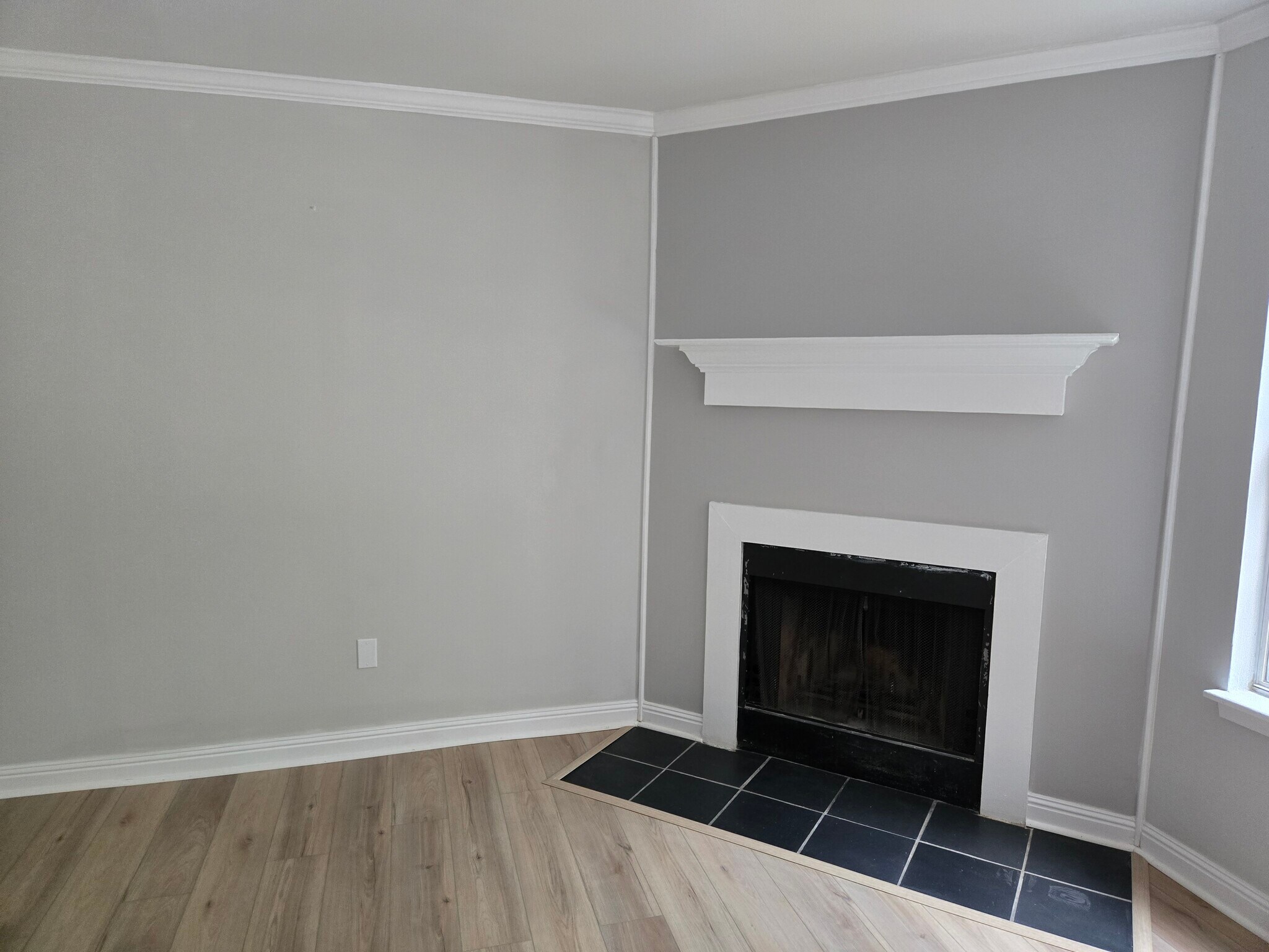 Building Photo - 126 Luden Dr
