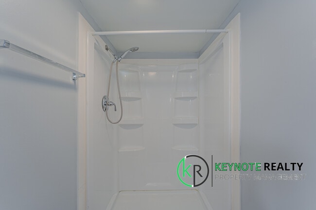 Building Photo - 1840 Culver Ave