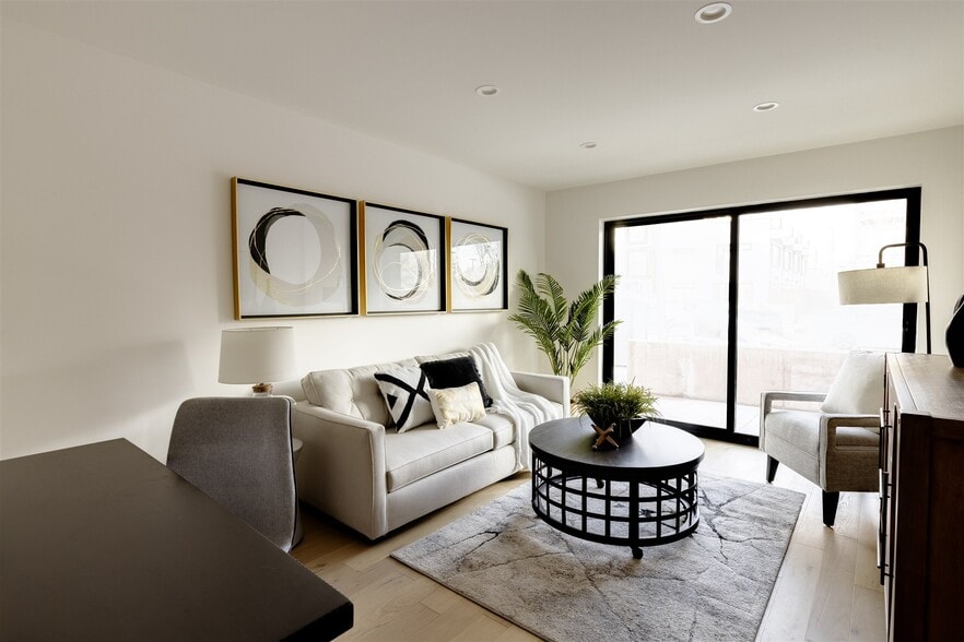 Building Photo - 1755 N Williams St