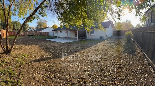 Building Photo - Update Rancher with Huge outdoor space