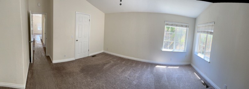 Building Photo - 5770 Croy Rd
