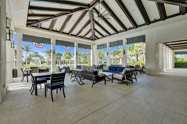 Building Photo - 12474 Solana Bay Cir