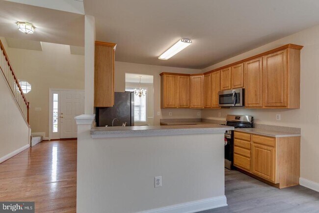 Building Photo - 45921 Altman Ct