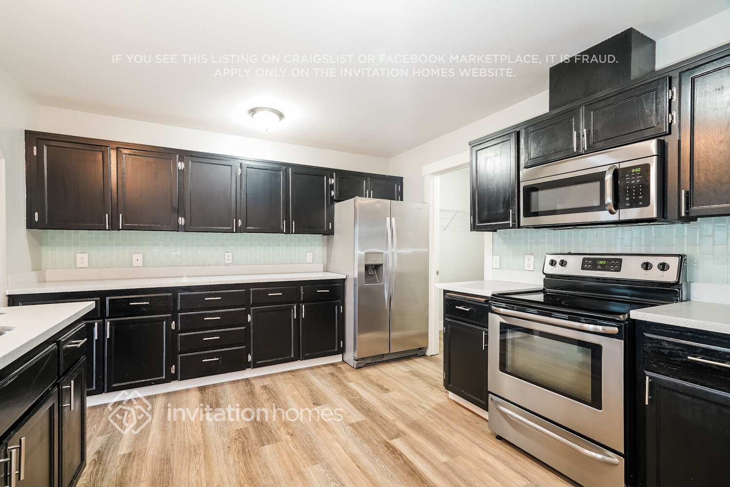 Building Photo - 19420 12th Ave Ct E