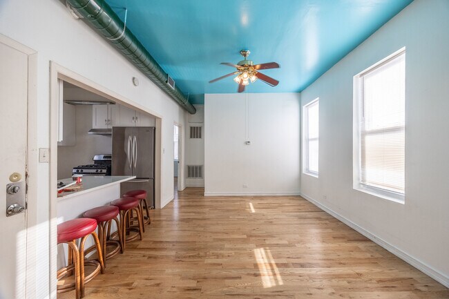 Building Photo - 3248 W 25th St