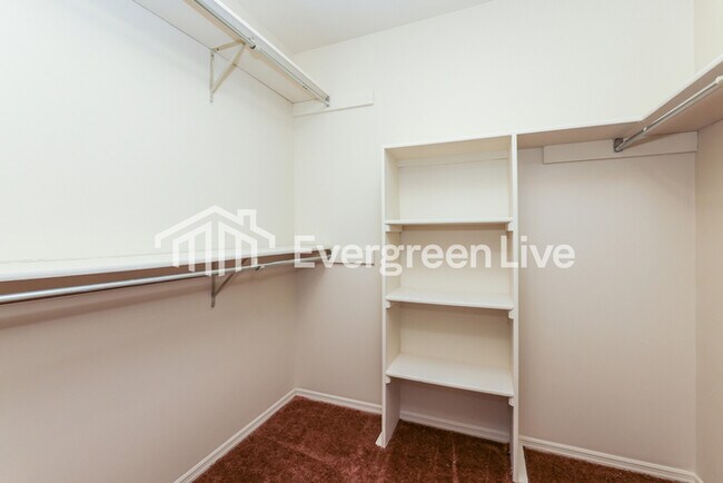 Building Photo - 6858 Charlesgate Rd