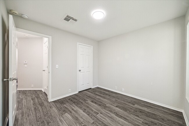 Building Photo - 10410 Caribou Cv