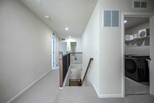 Building Photo - 737 Haywood Dr