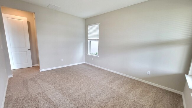 Building Photo - Stunning 5 bedroom, 3.5 bath Home in Skye Ranch ~ Built in 2024