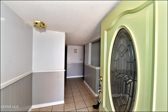 Building Photo - 9125 W H Burges Dr