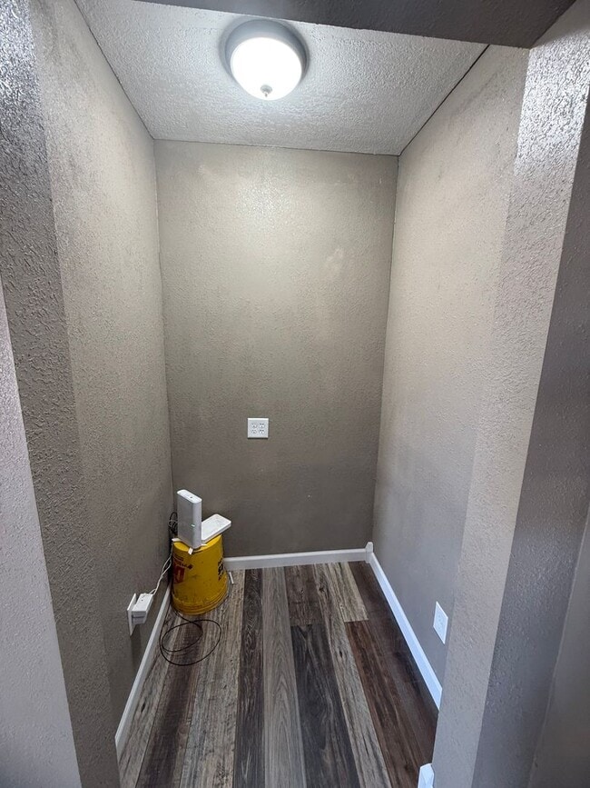 Building Photo - 4354 Greensprings Dr