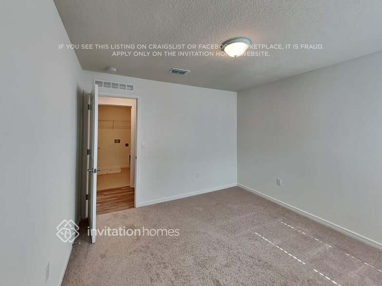 Building Photo - 1891 Tohoqua Blvd