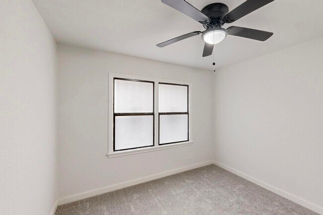 Building Photo - 4109 Fortune Ln