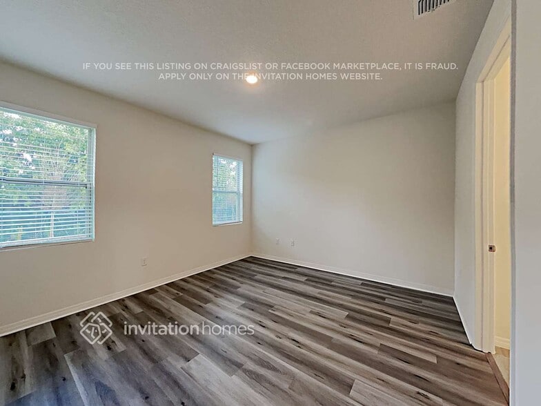 Building Photo - 1523 Lyonsdale Ln