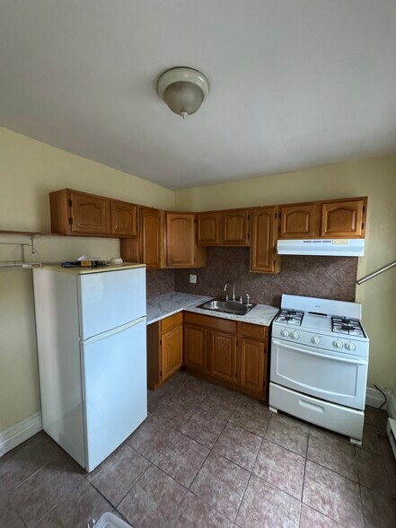 Primary Photo - 2914 Poplar St