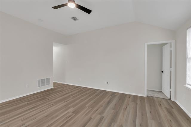 Building Photo - 438 Stanley Falls Dr