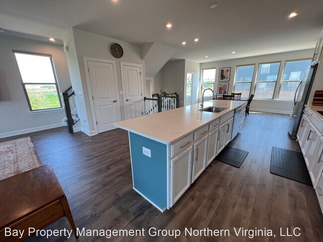 Building Photo - 3 br, 3.5 bath House - 10605 Speiden Trail