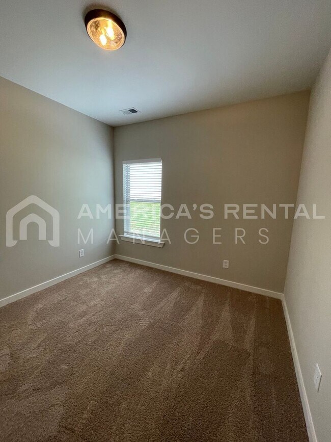 Building Photo - Home for Rent in the Vance/Brookwood, AL area!!! View with 48 Hours Notice!