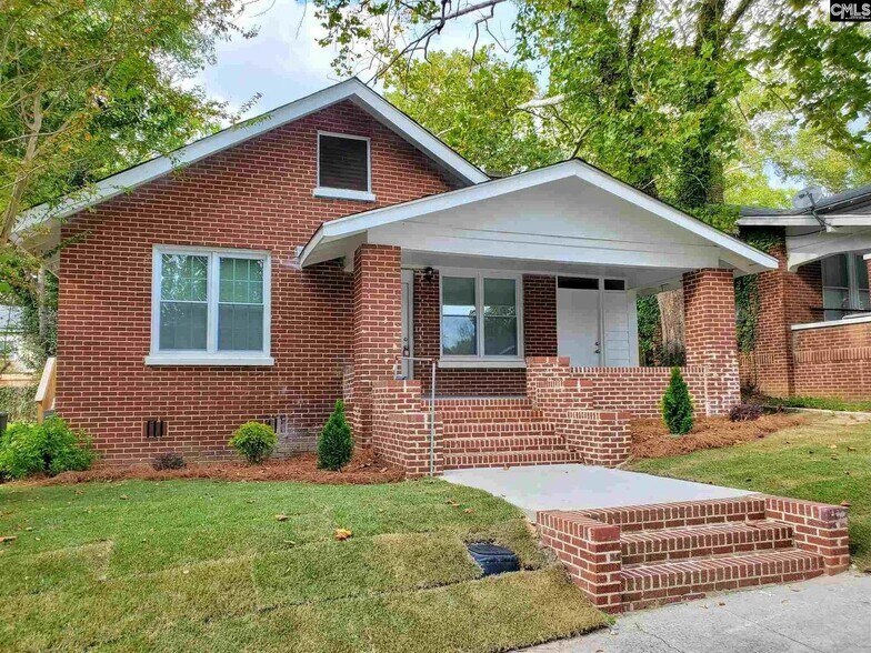 Building Photo - 1005 Pope St