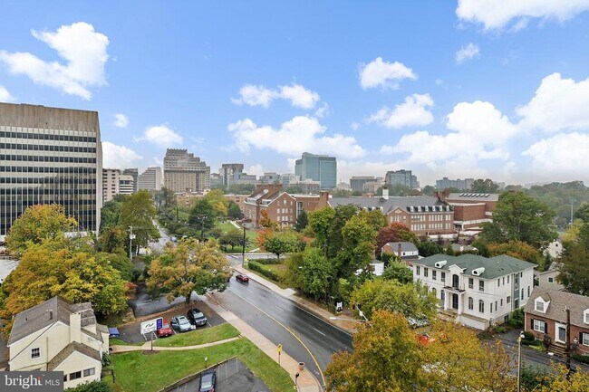 Building Photo - 4242 East-West Hwy