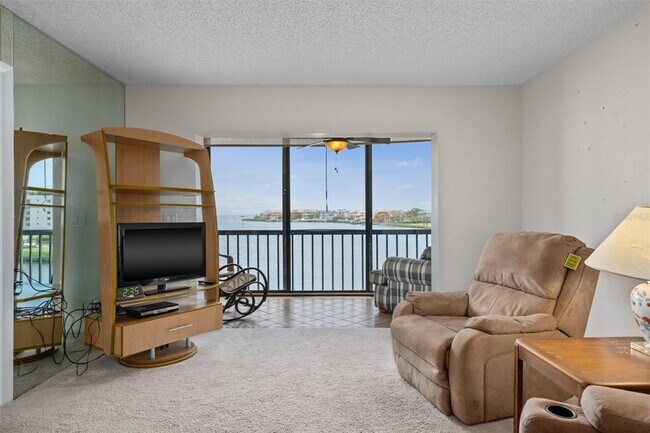 Building Photo - 8211 Brent St