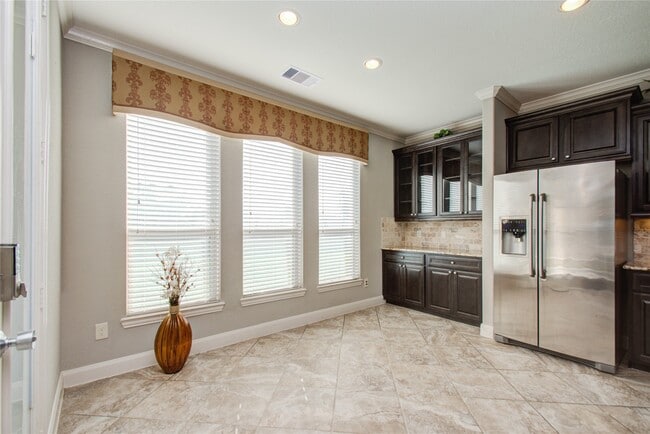 Building Photo - 13123 Hazelwood Hollow Dr