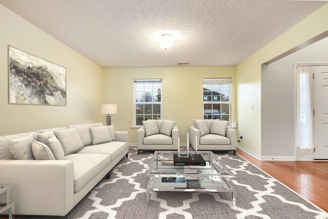 Building Photo - 117 Vancouver Rd