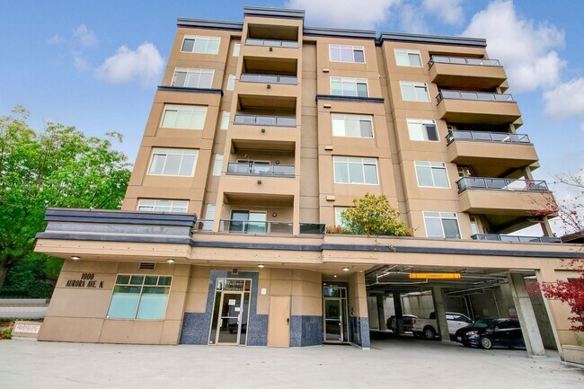 Building Photo - Views of Lake Union Gorgeous 2 bedroom with 2 decks