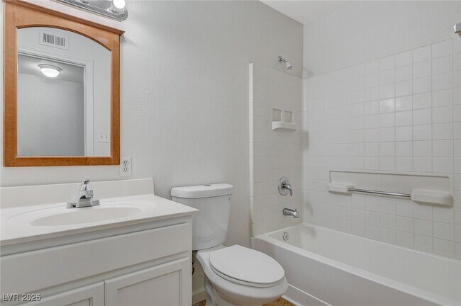 Building Photo - 5813 W Balzar Ave