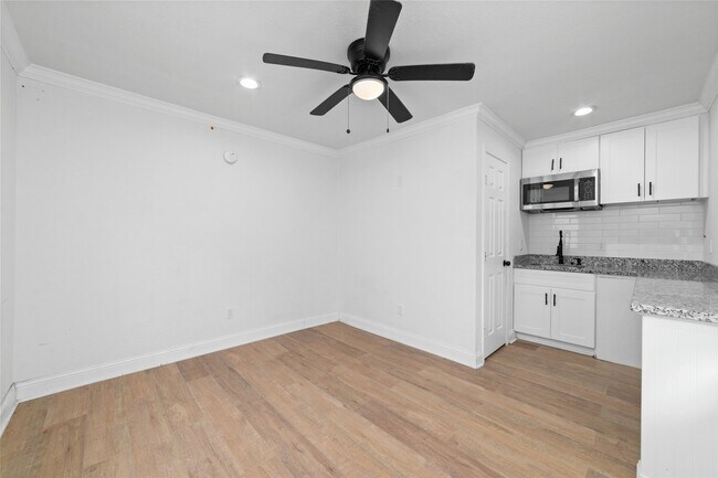 Building Photo - 7125 Conley St