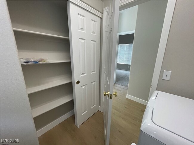 Building Photo - 8463 Antique Cameo Ave