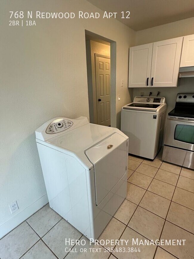 Building Photo - 768 N Redwood Rd