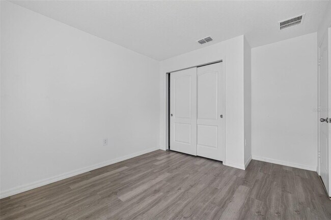 Building Photo - 1097 Augustus Dr