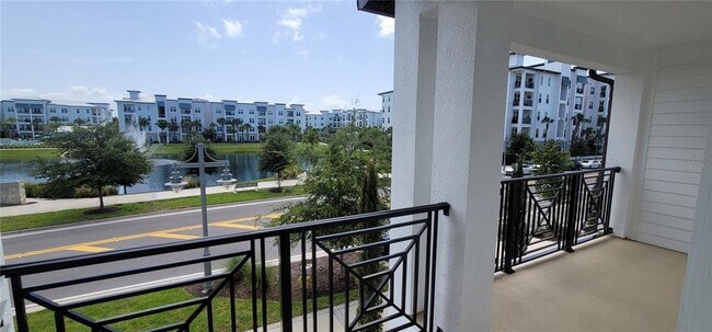 Building Photo - 5351 Bridge St