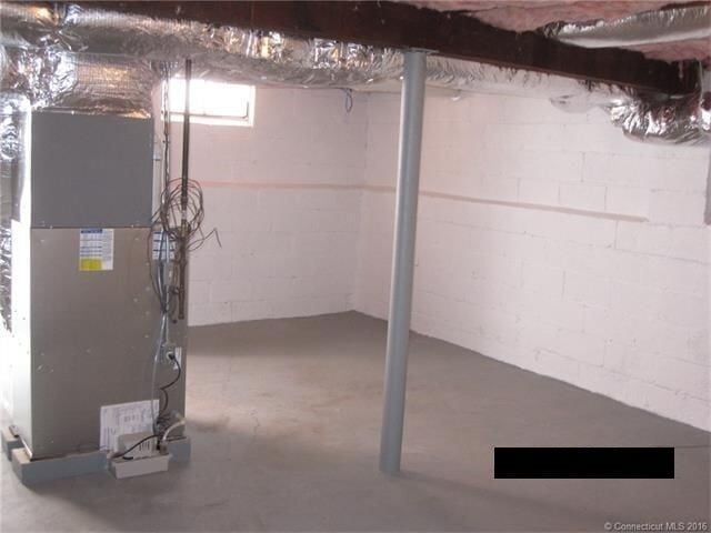 Building Photo - 77 Borrmann Rd