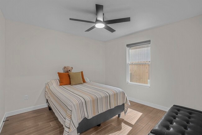 Building Photo - 9812 Caddo Lp