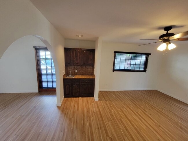 Building Photo - Torrance - 3 bd / 2 ba Home! GREAT LOCATION!!